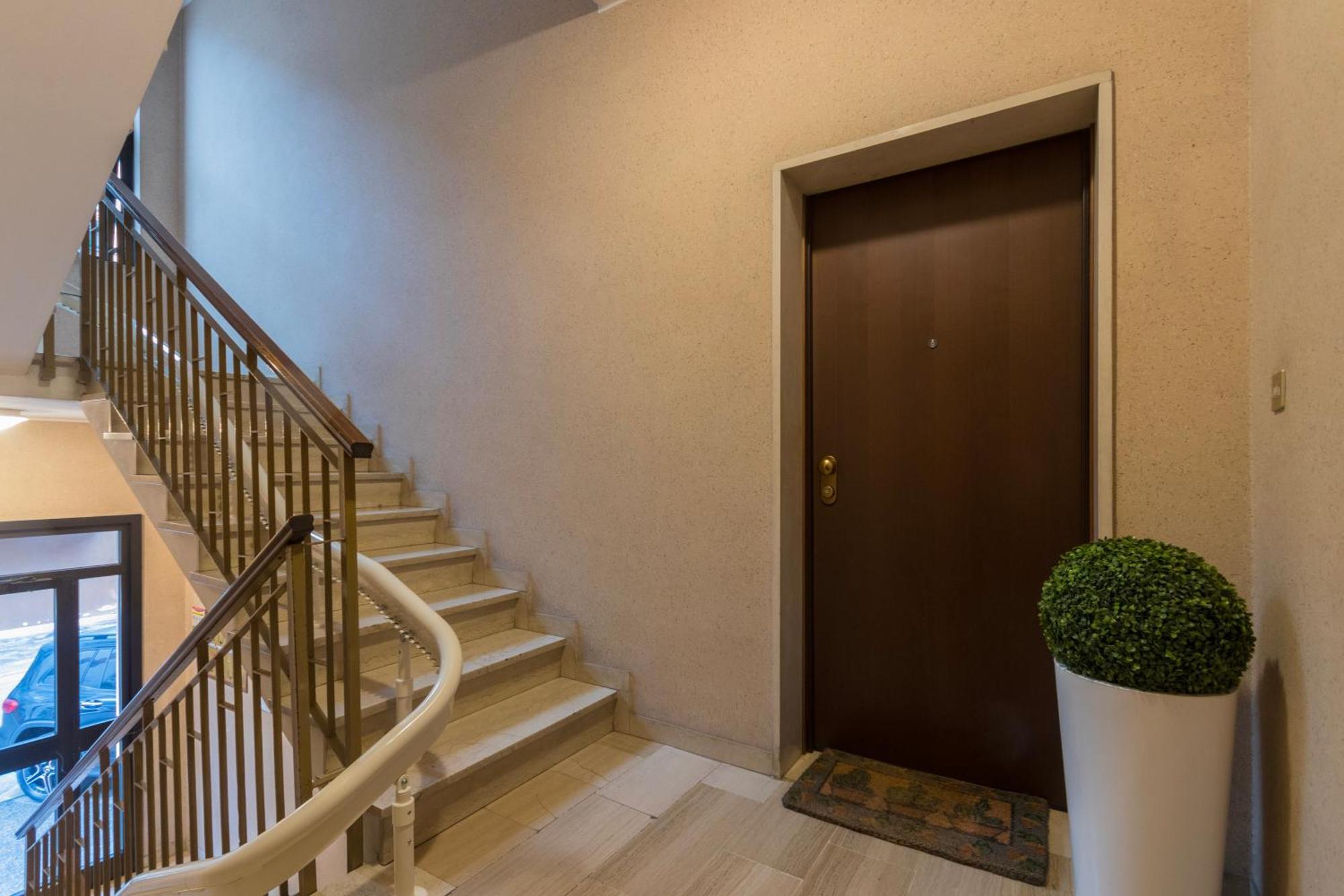 Sweet Apartment *