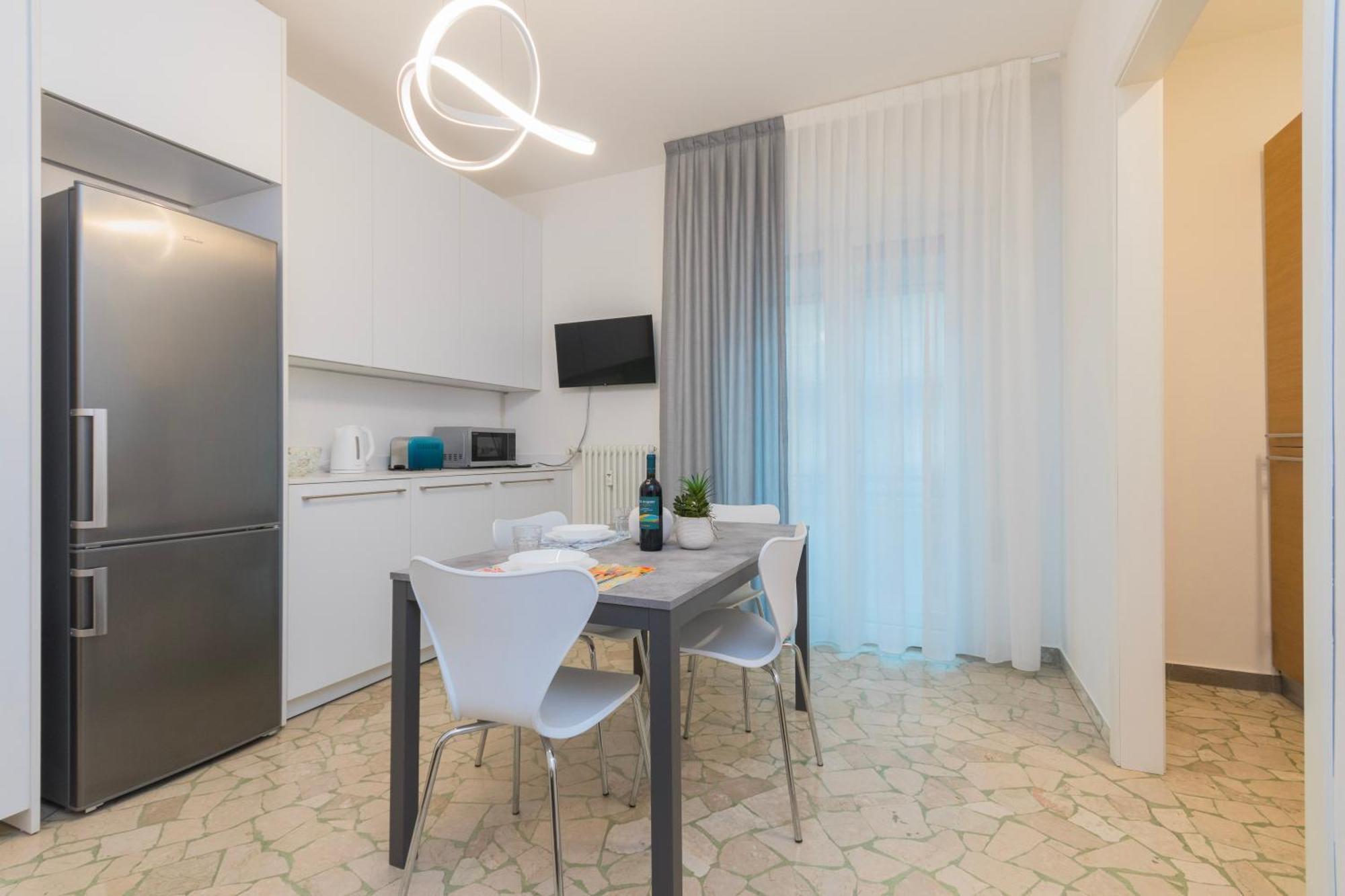 Apartment Sweet *